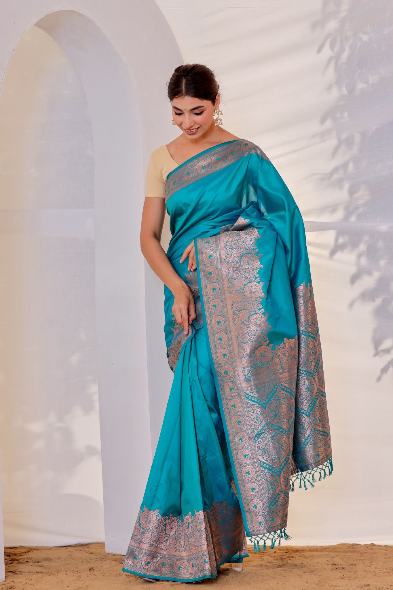 Rama Color Sequence Work Saree in Georgette With Satin Border for Party  Wear in USA, UK, Malaysia, South Africa, Dubai, Singapore